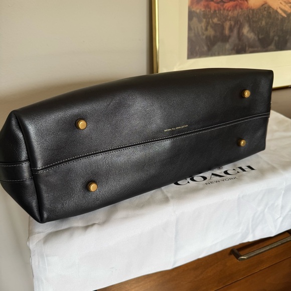 Coach Soft Empire Carryall Bag 40 in Black - Picture 8 of 8